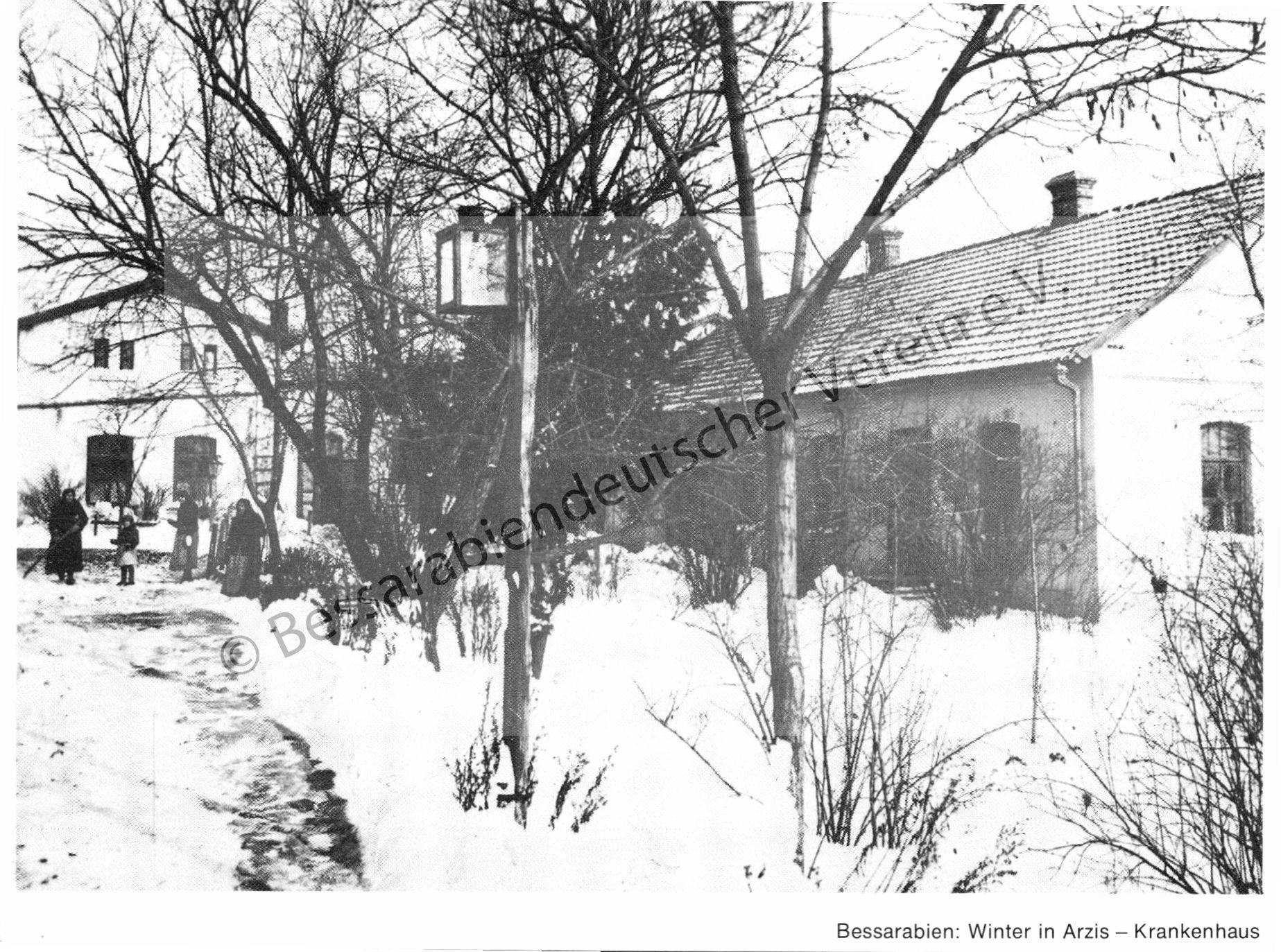 Postkarte - Winter in Arzis, Krankenhaus