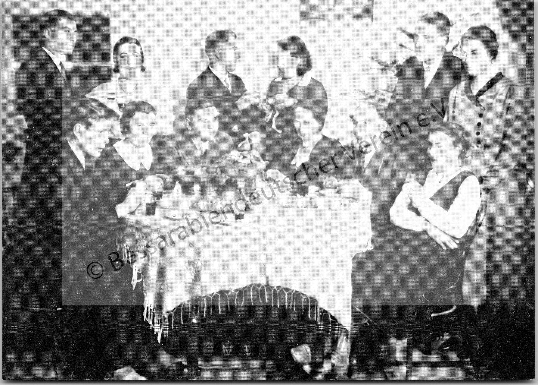 Postkarte - Weihnachtsgäste in froher Runde, Sarata 1932