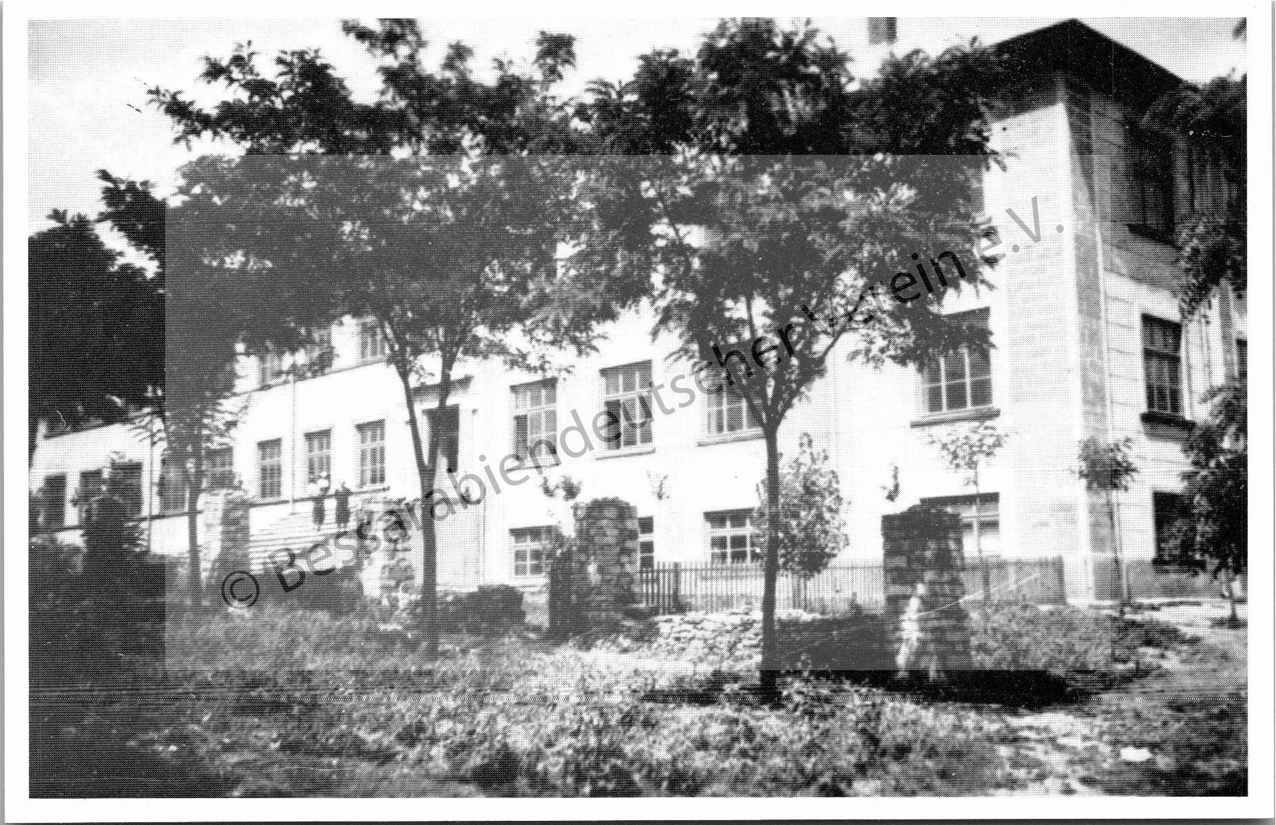 Postkarte - Neue Wernerschule, erbaut 1934-1939