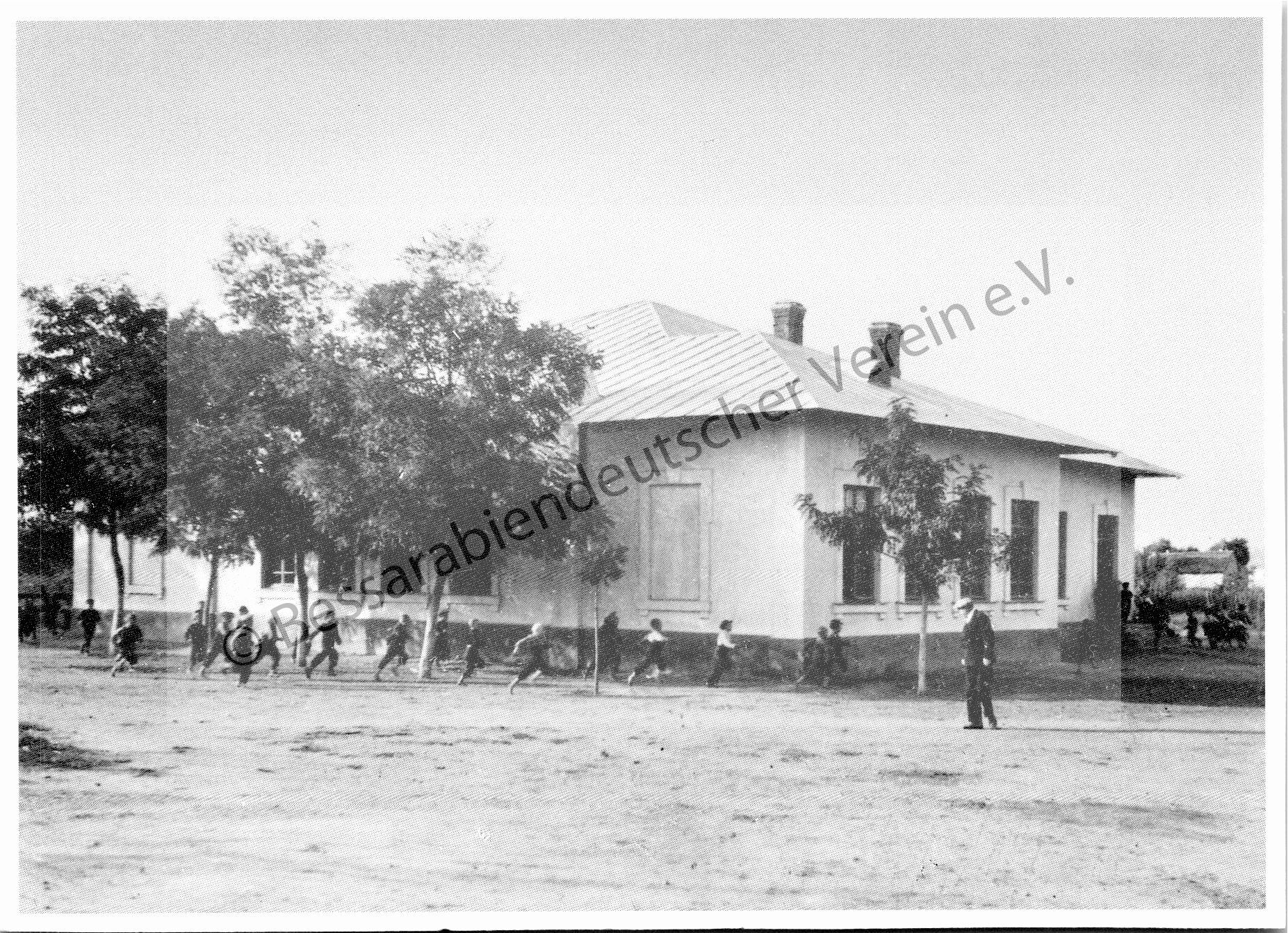Postkarte - Krasna, Volksschule 1937