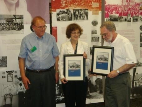 v .l.: Michael Miller, Dr. Ute Schmidt, James T. Gessele
