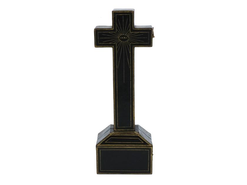 Geschlossenes Reisekruzifix